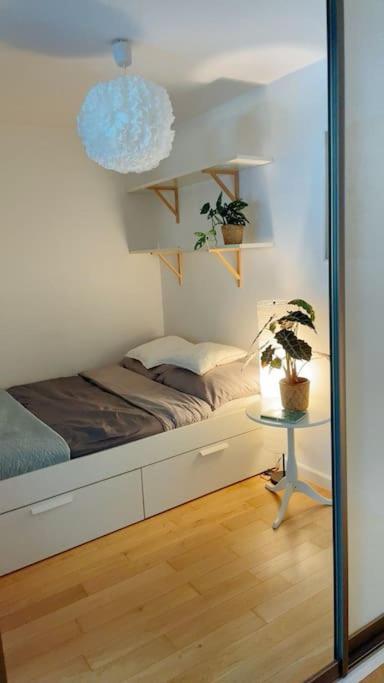 Comfortable Apartment In Warsaw Bielany المظهر الخارجي الصورة